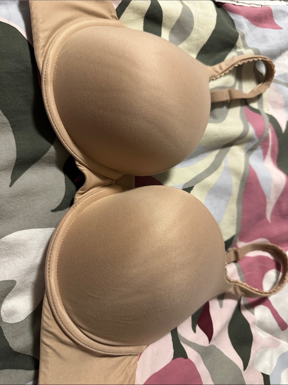 Victoria’s Secret Nude Bra - Smooth Padded Support
